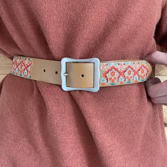 Lucky Brand Accessories - Lucky Brand leather belt Spring Boho colors with